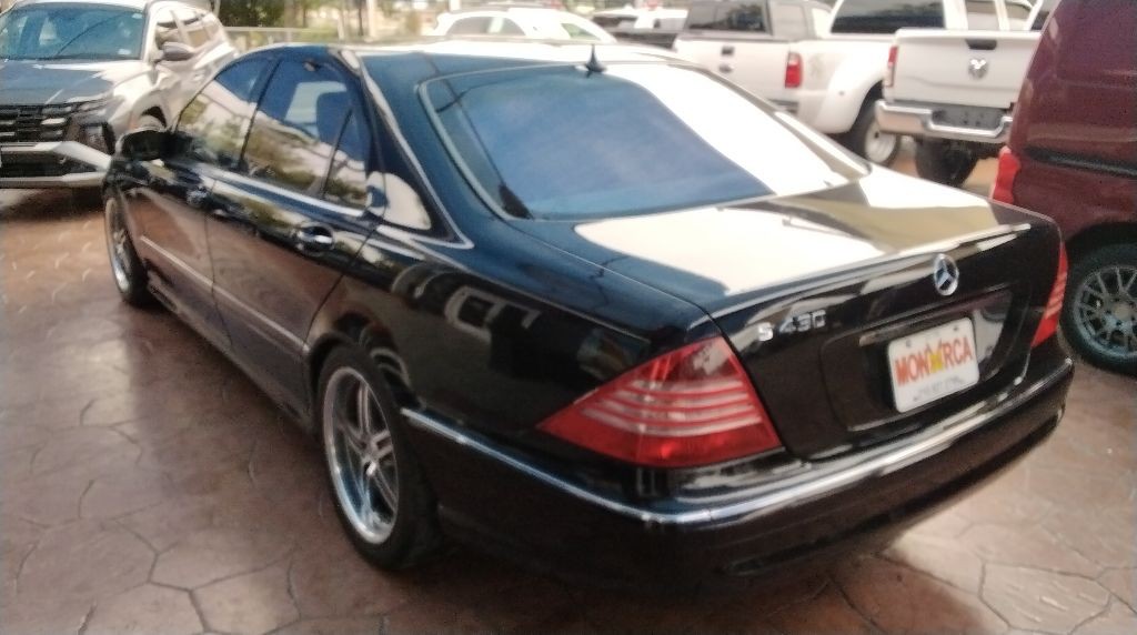 2006 Mercedes-Benz S-Class Image 7