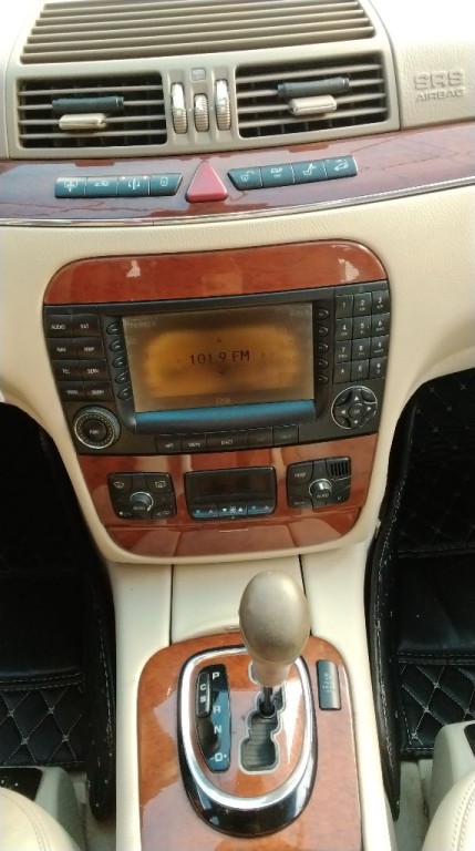 2006 Mercedes-Benz S-Class Image 12