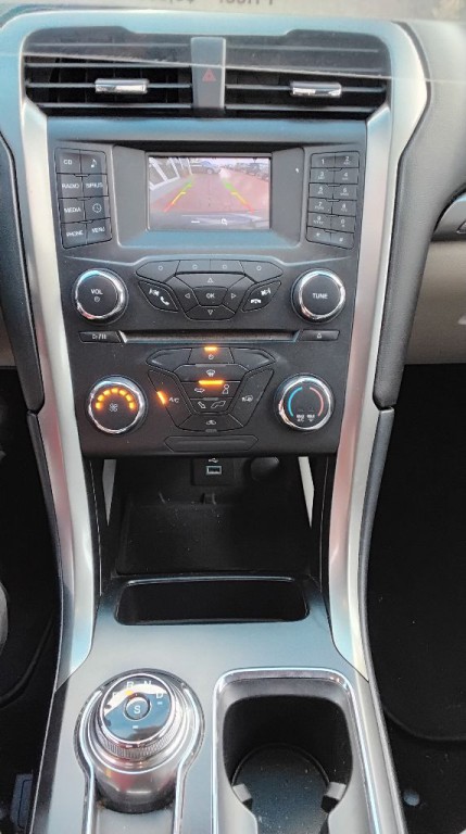 2017 Ford Fusion Image 13