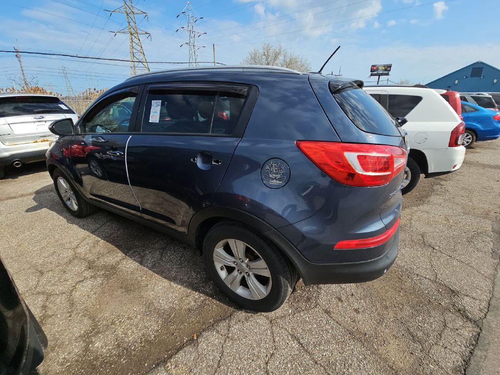 2012 Kia Sportage Image 2