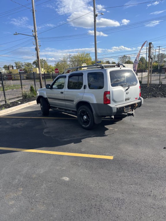 2003 Nissan Xterra Image 2