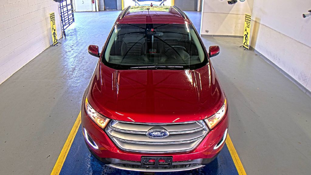 2016 Ford Edge Image 2