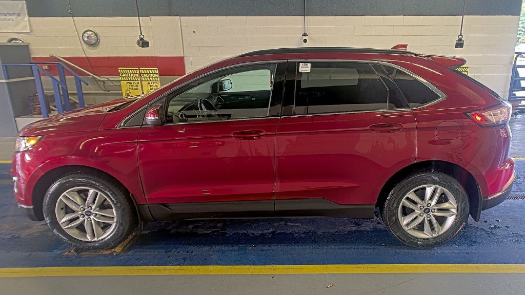 2016 Ford Edge Image 5