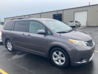 Image for 2011 Toyota Sienna LE ID: 7608035