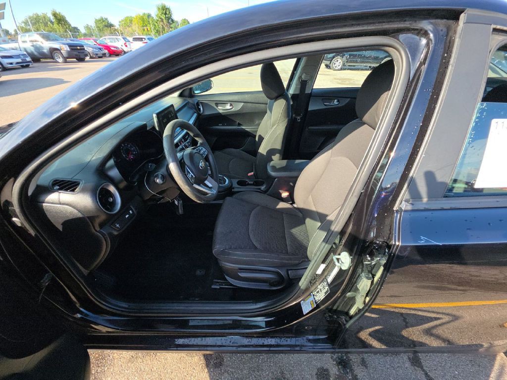 2019 Kia Forte Image 4