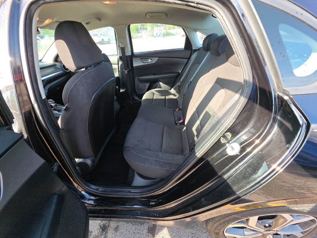 2019 Kia Forte Image 8