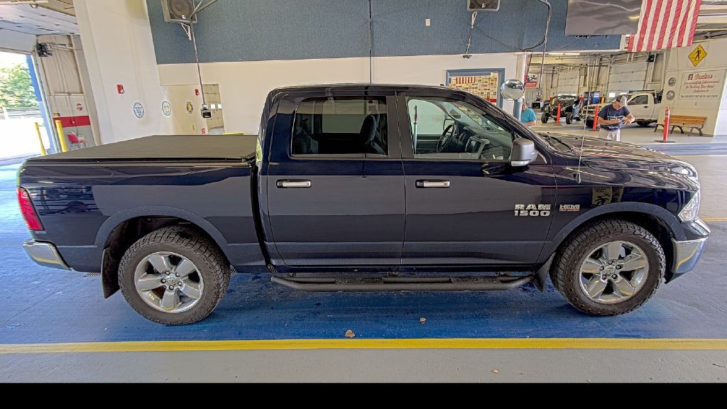 2015 RAM 1500 Image 4