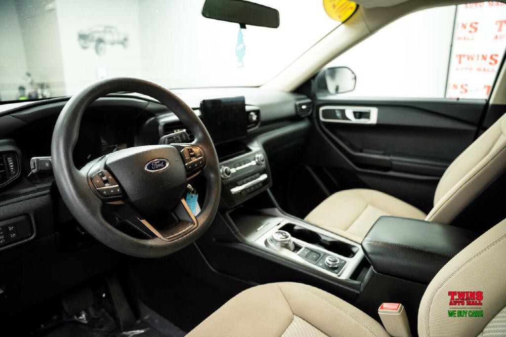 2020 Ford Explorer Image 11