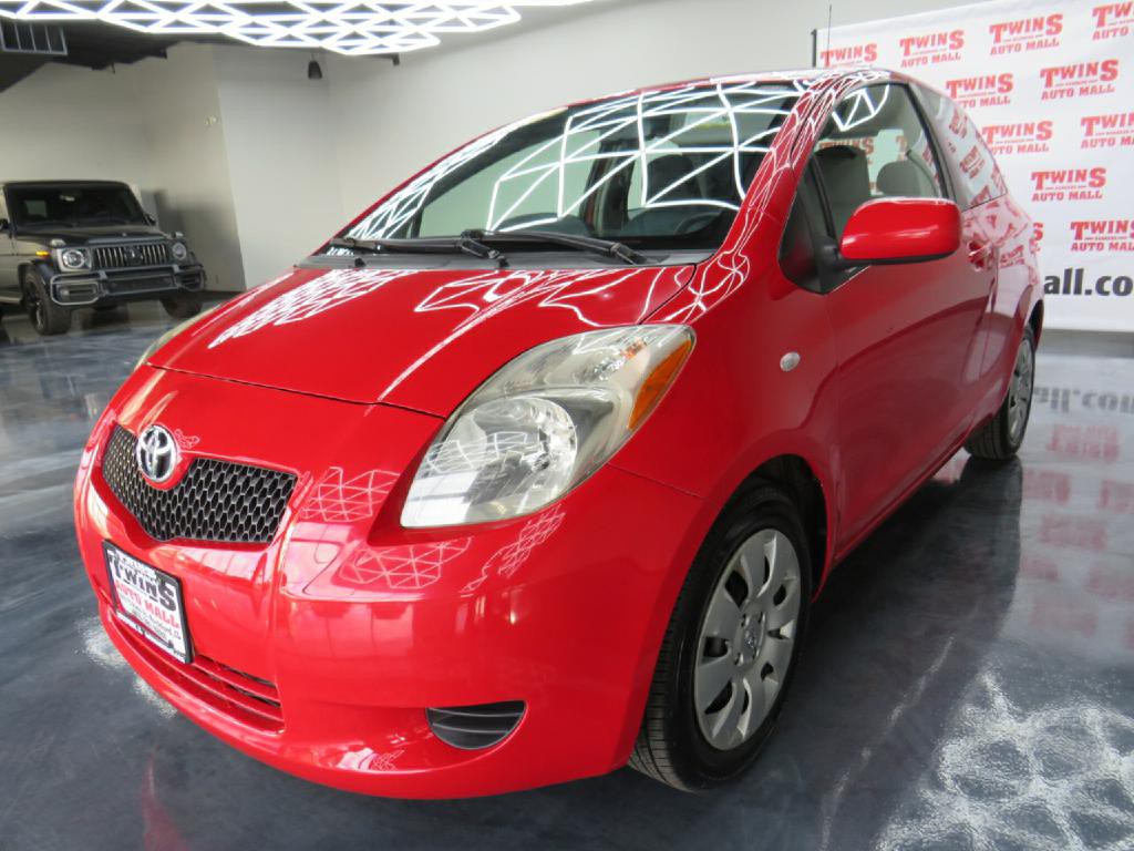 2008 Toyota Yaris Image 2