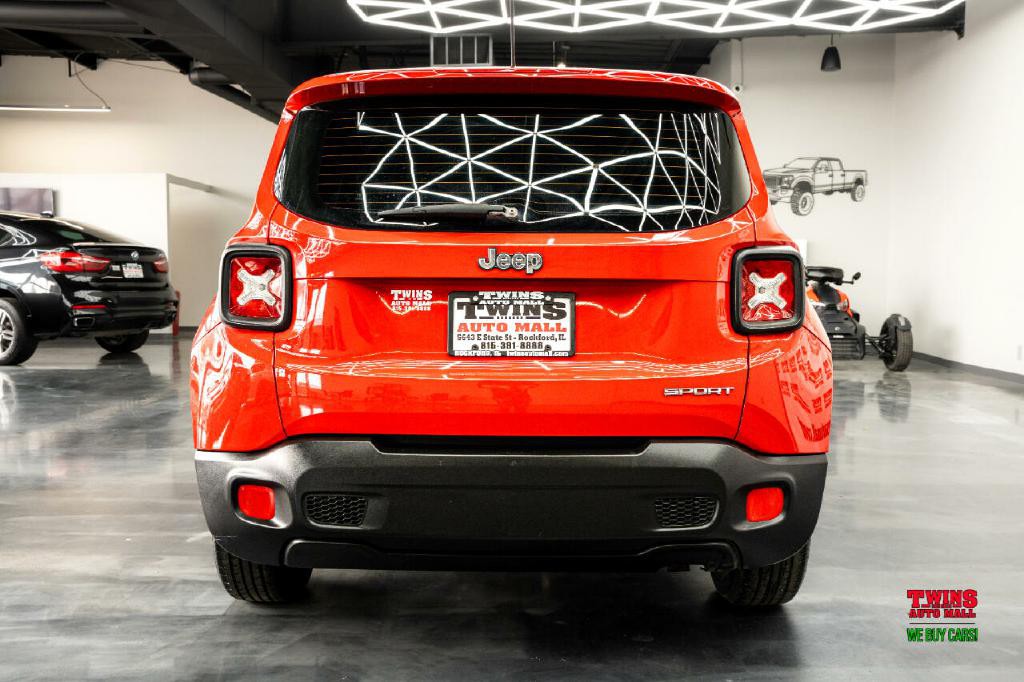 2015 Jeep Renegade Image 5