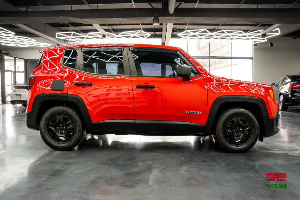 2015 Jeep Renegade Image 7
