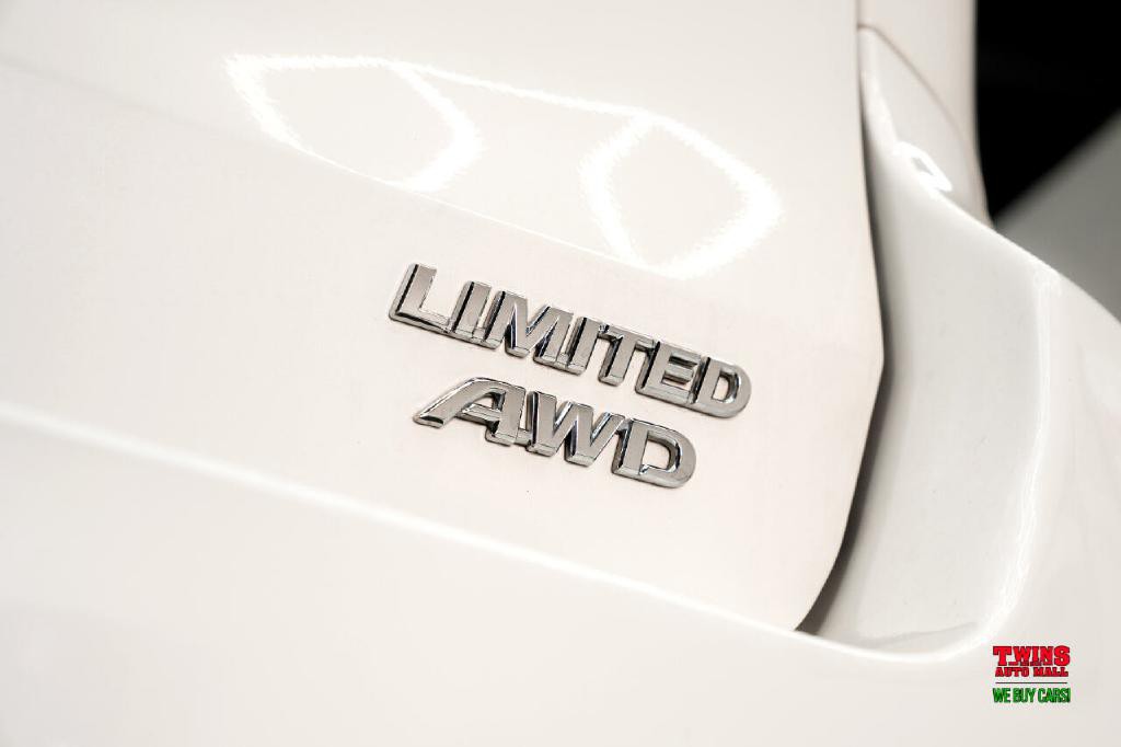 2012 Toyota Sienna Image 38