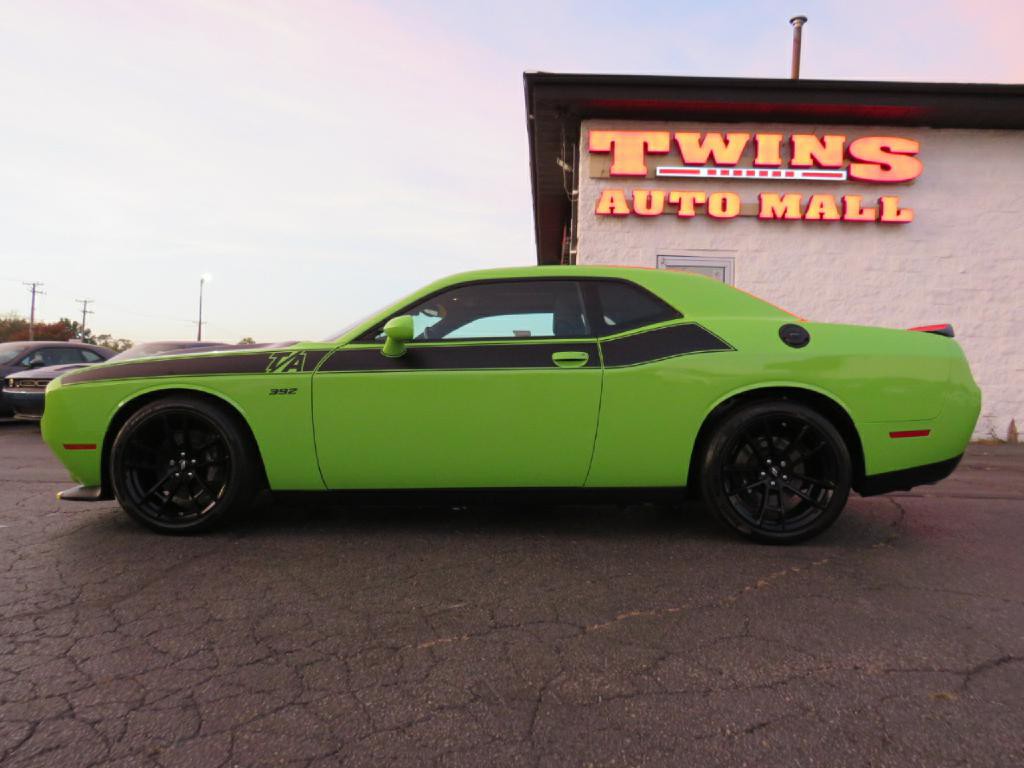 2023 Dodge Challenger Image 5