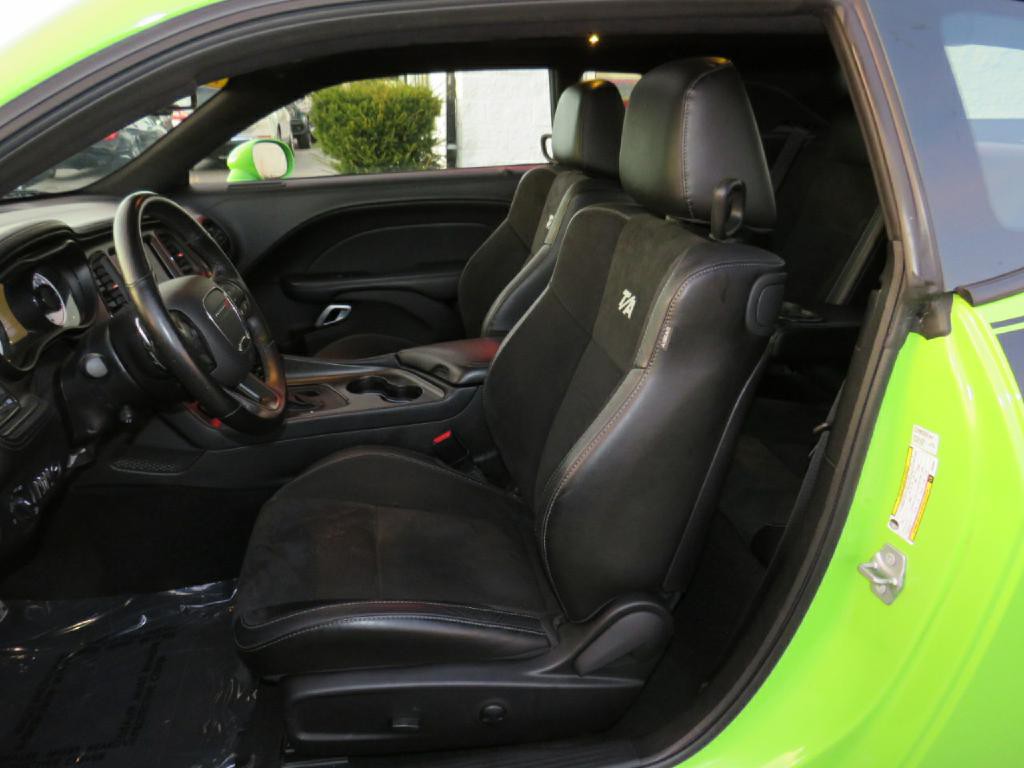 2023 Dodge Challenger Image 15