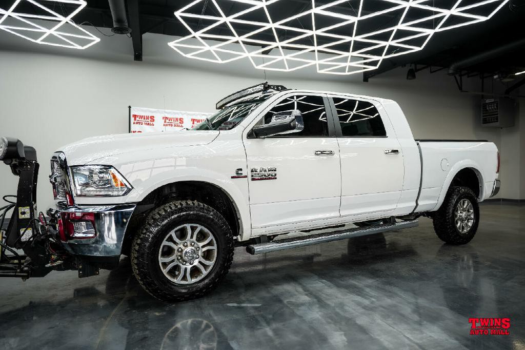 2015 RAM 2500 Image 3