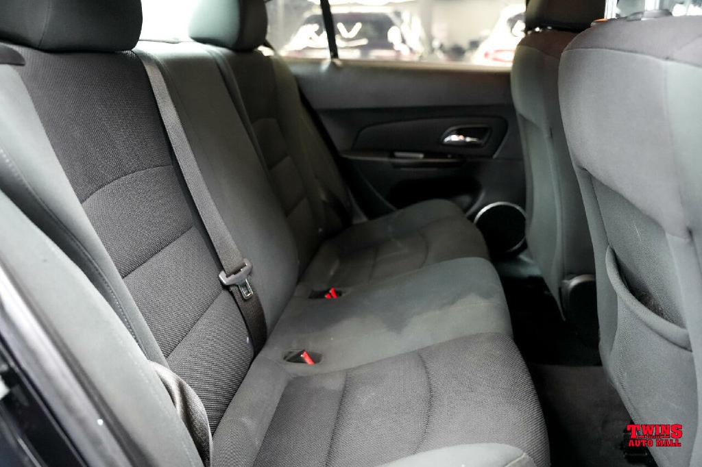 2012 Chevrolet Cruze Image 14