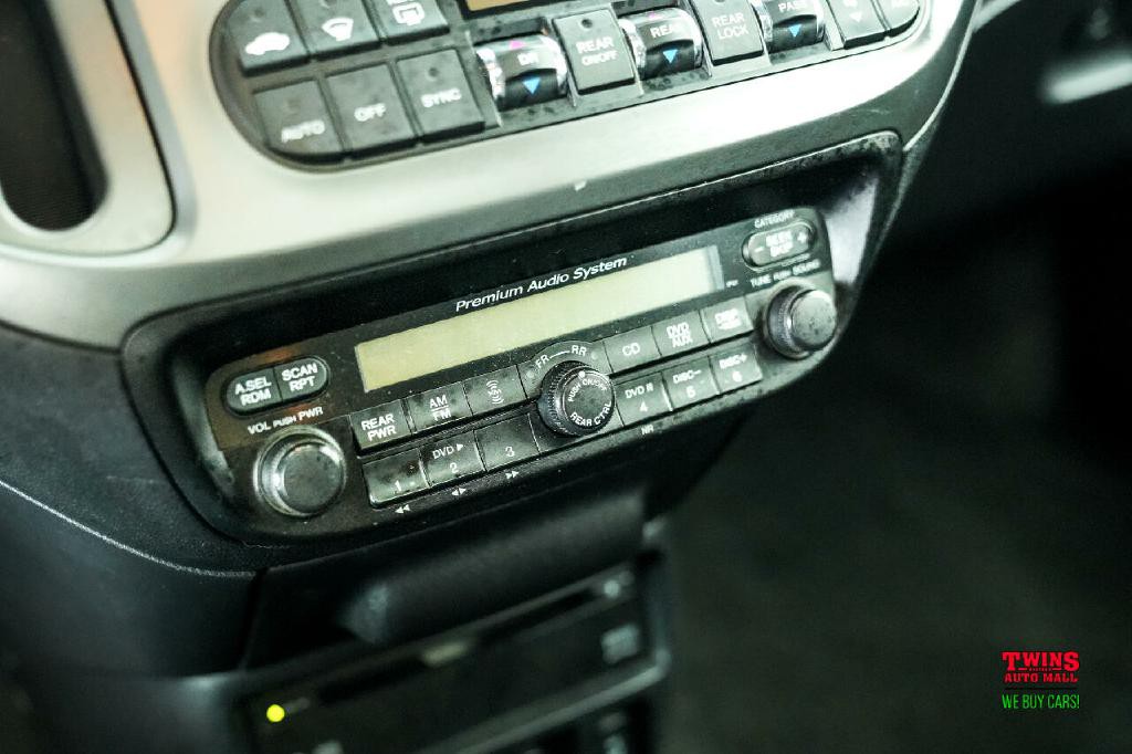 2007 Honda Odyssey Image 24