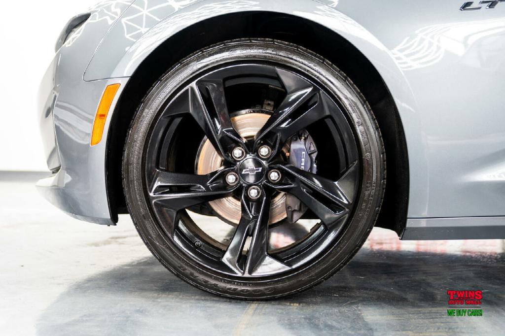2020 Chevrolet Camaro Image 13