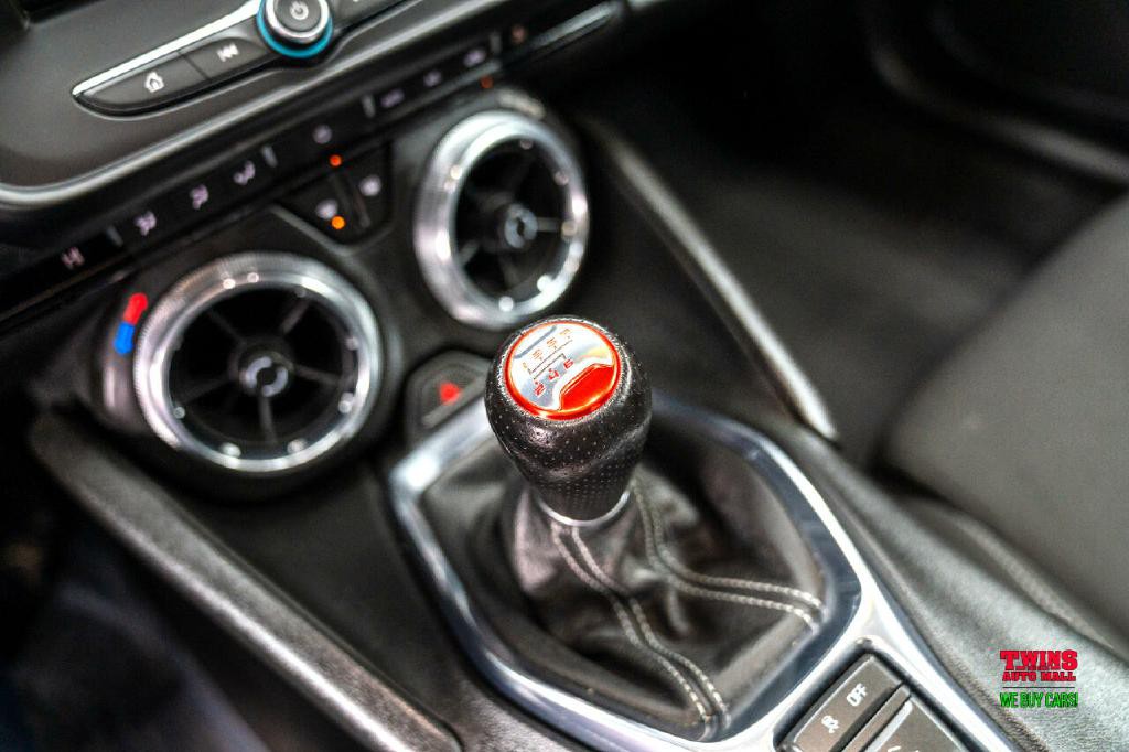 2020 Chevrolet Camaro Image 26