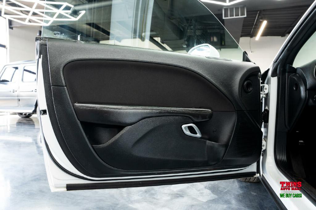 2019 Dodge Challenger Image 10