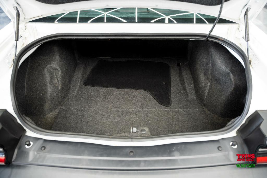 2019 Dodge Challenger Image 14