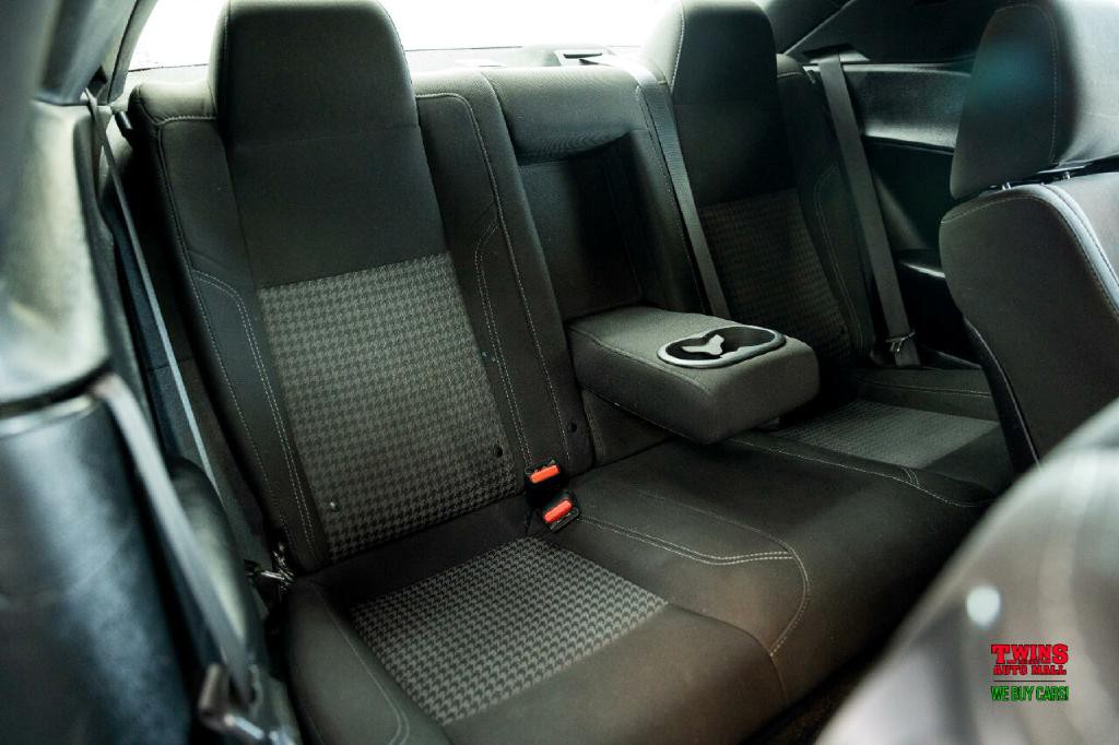 2019 Dodge Challenger Image 16