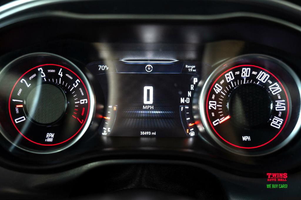 2019 Dodge Challenger Image 19