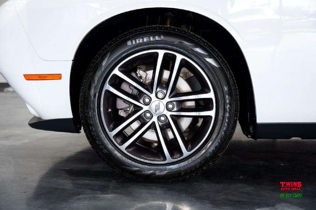 2019 Dodge Challenger Image 23