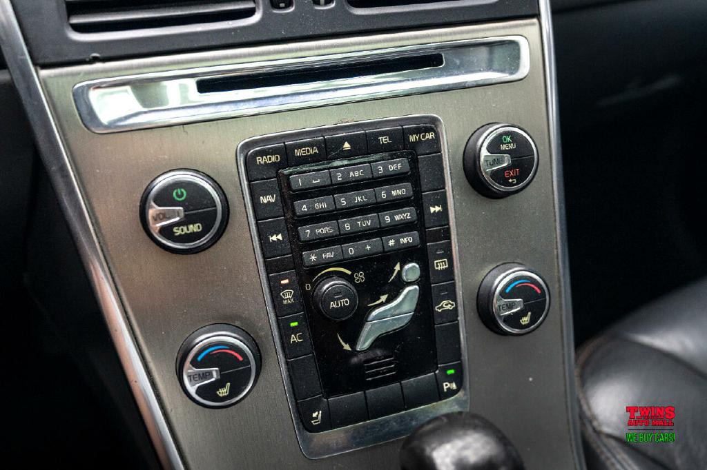 2012 Volvo XC60 Image 22