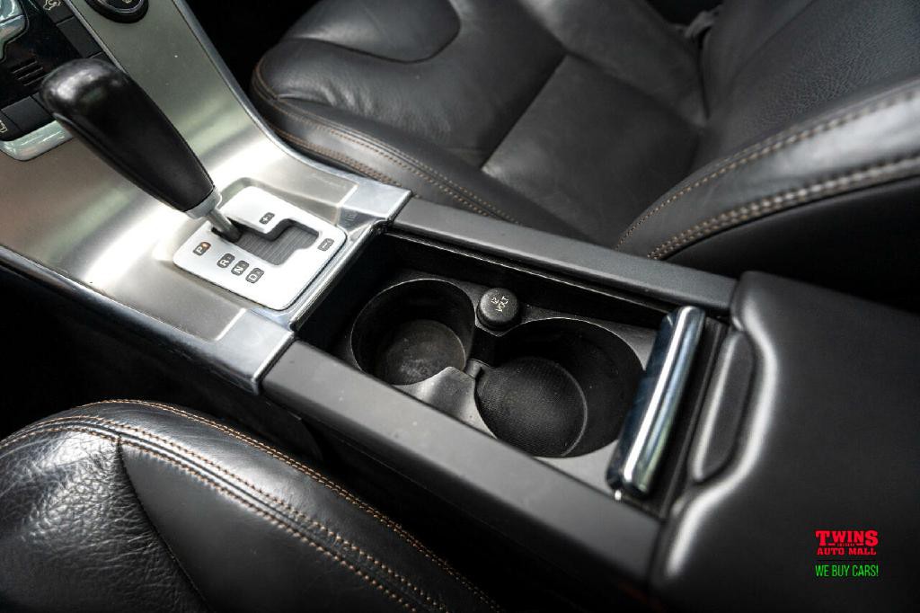 2012 Volvo XC60 Image 25