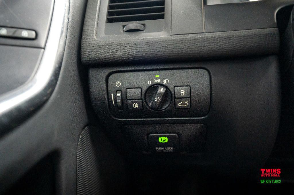 2012 Volvo XC60 Image 26