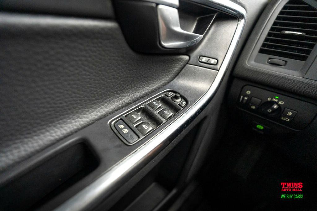 2012 Volvo XC60 Image 27