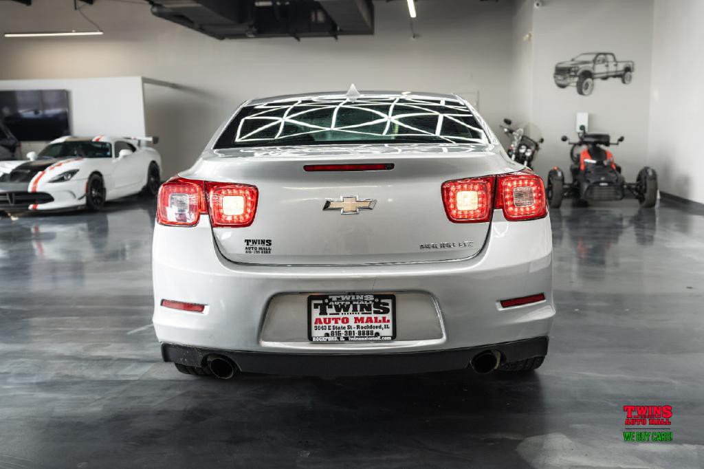2014 Chevrolet Malibu Image 5