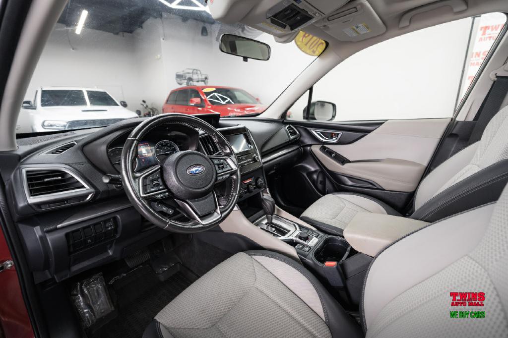 2019 Subaru Forester Image 11