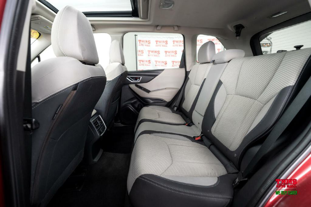 2019 Subaru Forester Image 13