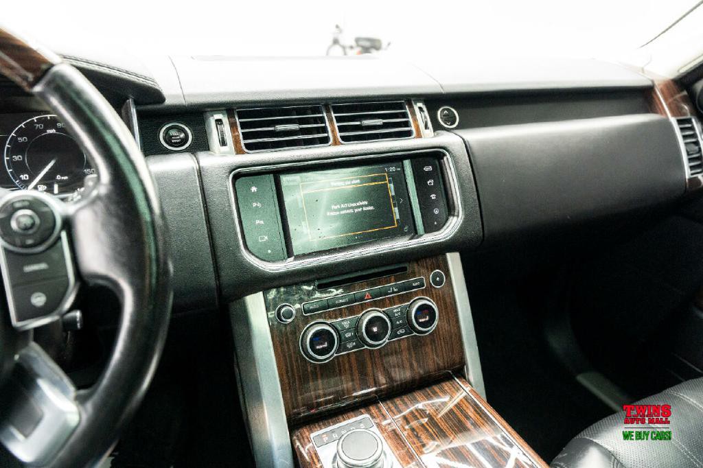 2016 Land Rover Range Rover Image 11