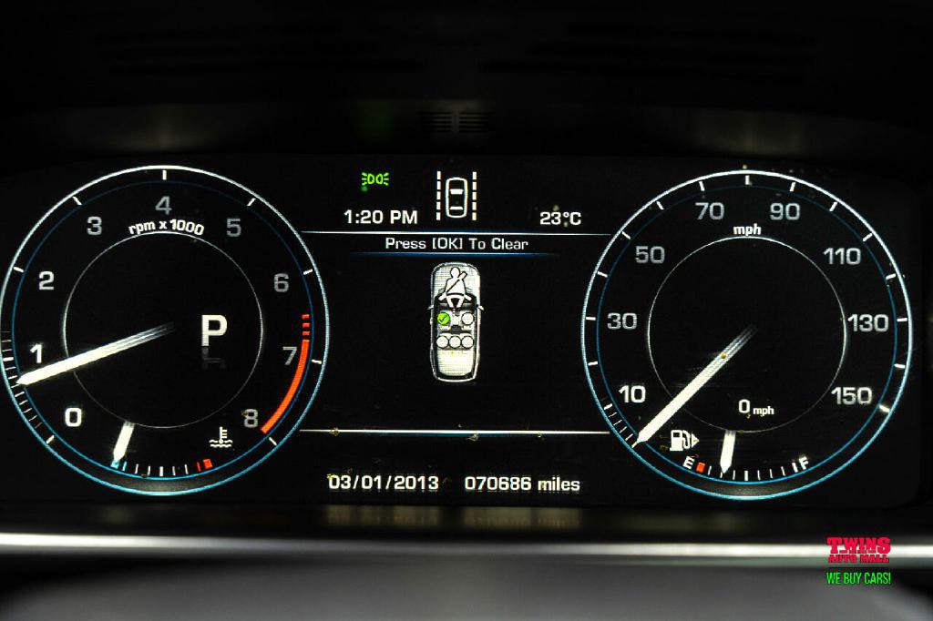 2016 Land Rover Range Rover Image 26