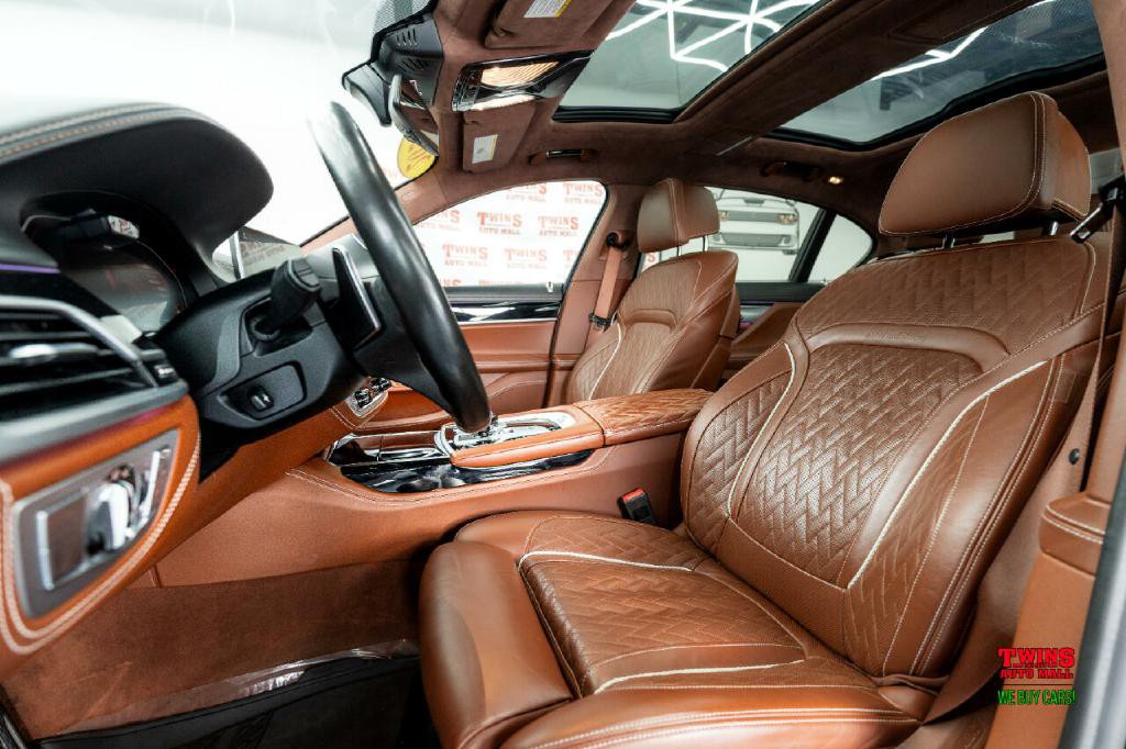 2020 BMW 7 Series Image 13
