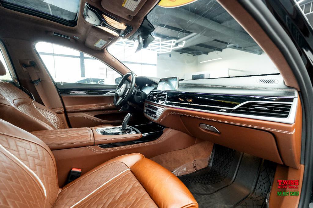 2020 BMW 7 Series Image 19
