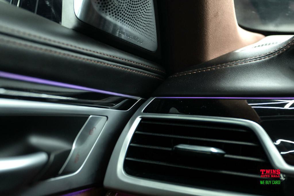 2020 BMW 7 Series Image 27