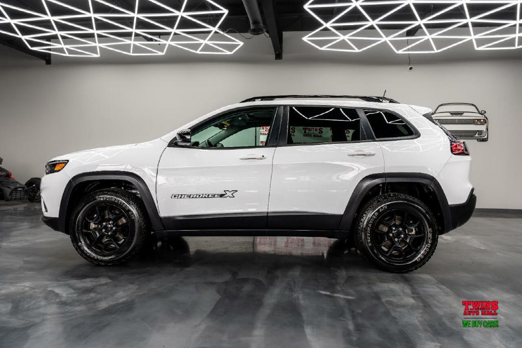 2022 Jeep Cherokee Image 3