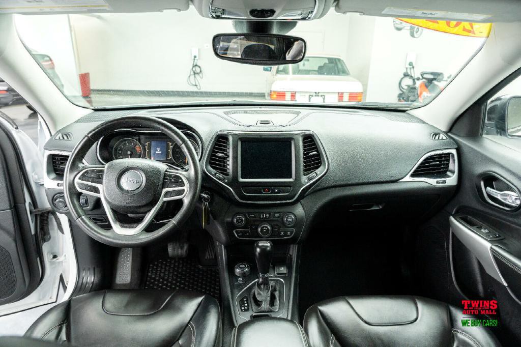 2022 Jeep Cherokee Image 12