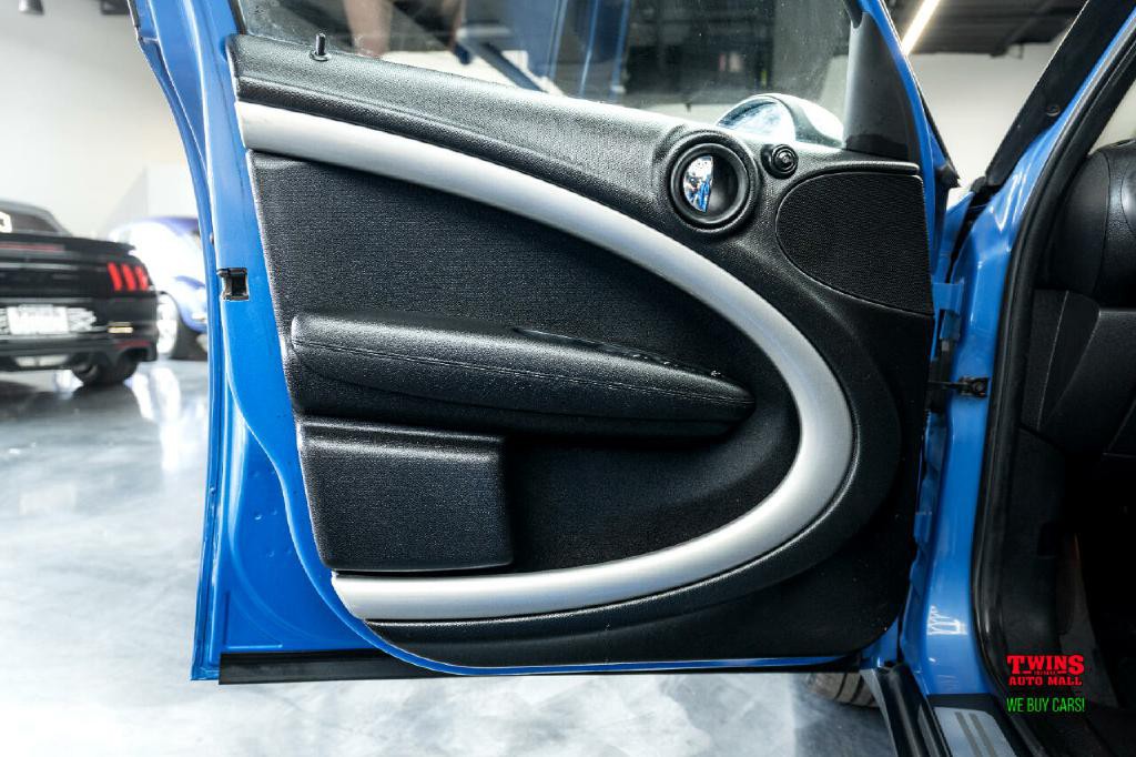 2014 MINI Countryman Image 10