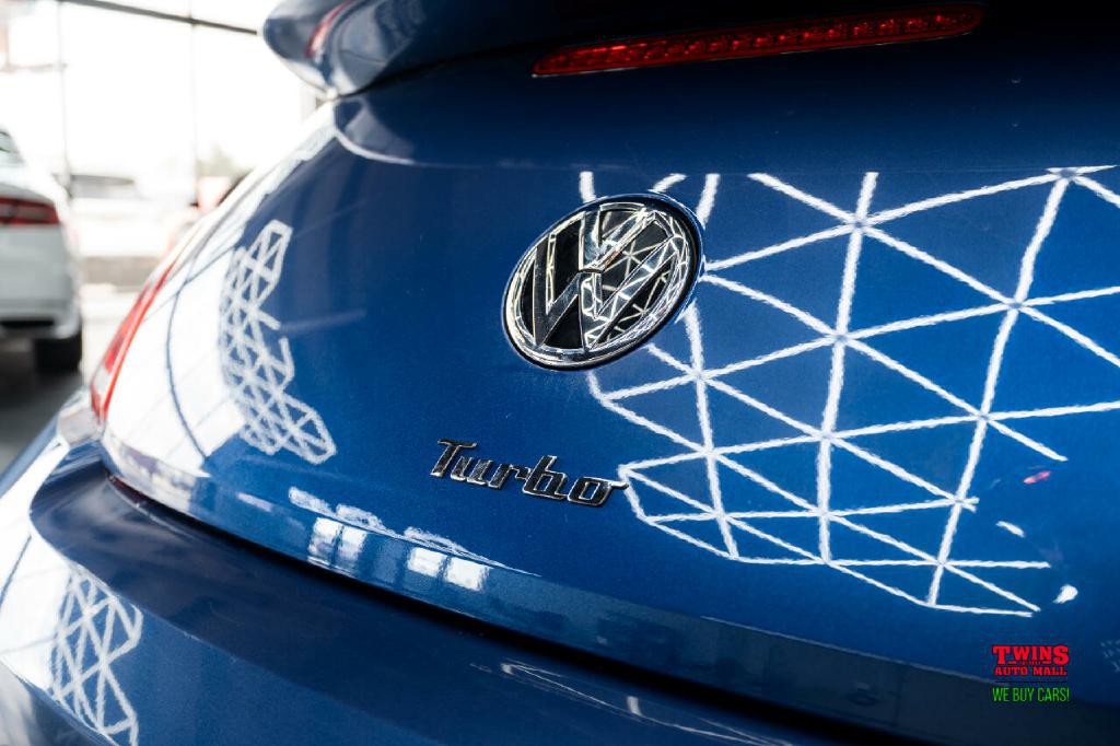 2013 Volkswagen Beetle Image 30