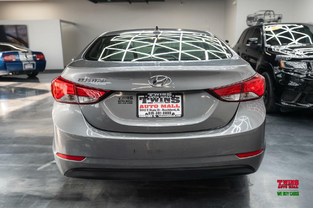 2014 Hyundai Elantra Image 4