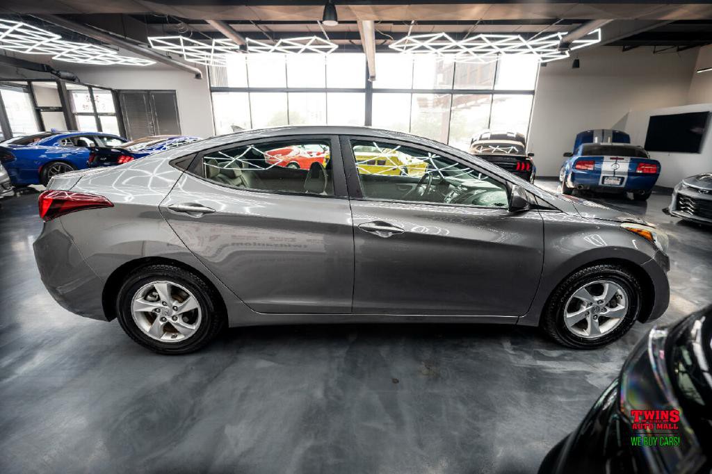 2014 Hyundai Elantra Image 6