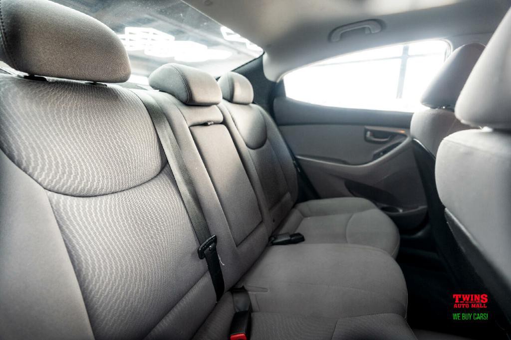 2014 Hyundai Elantra Image 11