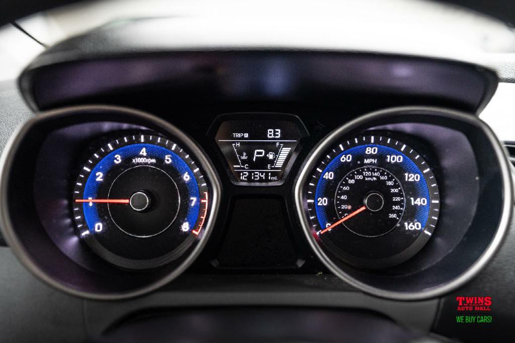 2014 Hyundai Elantra Image 14