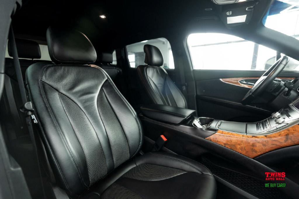 2019 Lincoln Nautilus Image 16