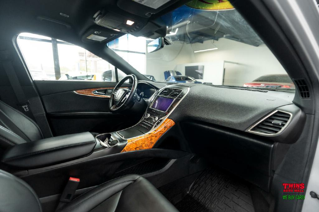 2019 Lincoln Nautilus Image 17